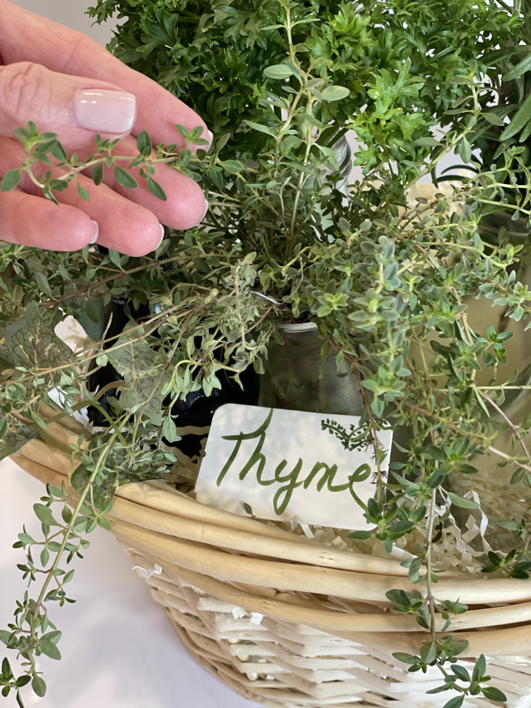 Fresh Thyme #foodblogger #sage #thyme #herbs #cookingwithherbs #rosemary #parsley #chef #cooking #howtoaddflavor #mealprep