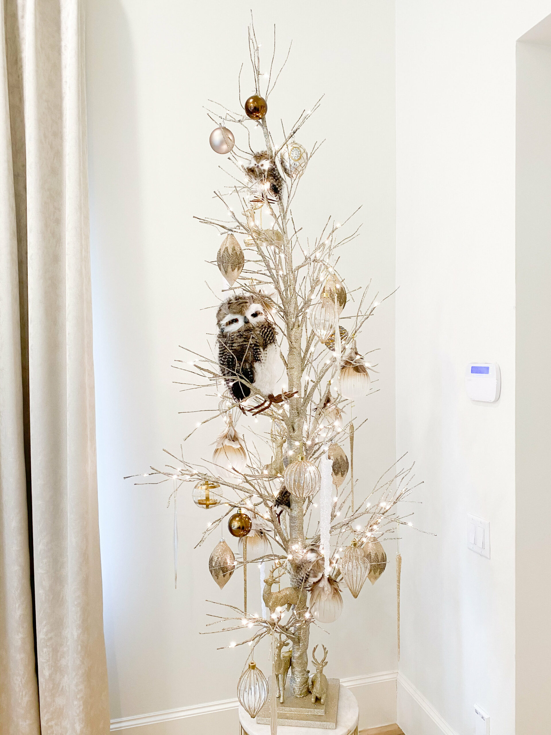 Twin Trees Holiday Decor #holidaydecor #homedecor #goldtree #masterbedroom #masterbedroomholidaydecor #holidayhometour #holidayhomedecor #tree #holidaytree