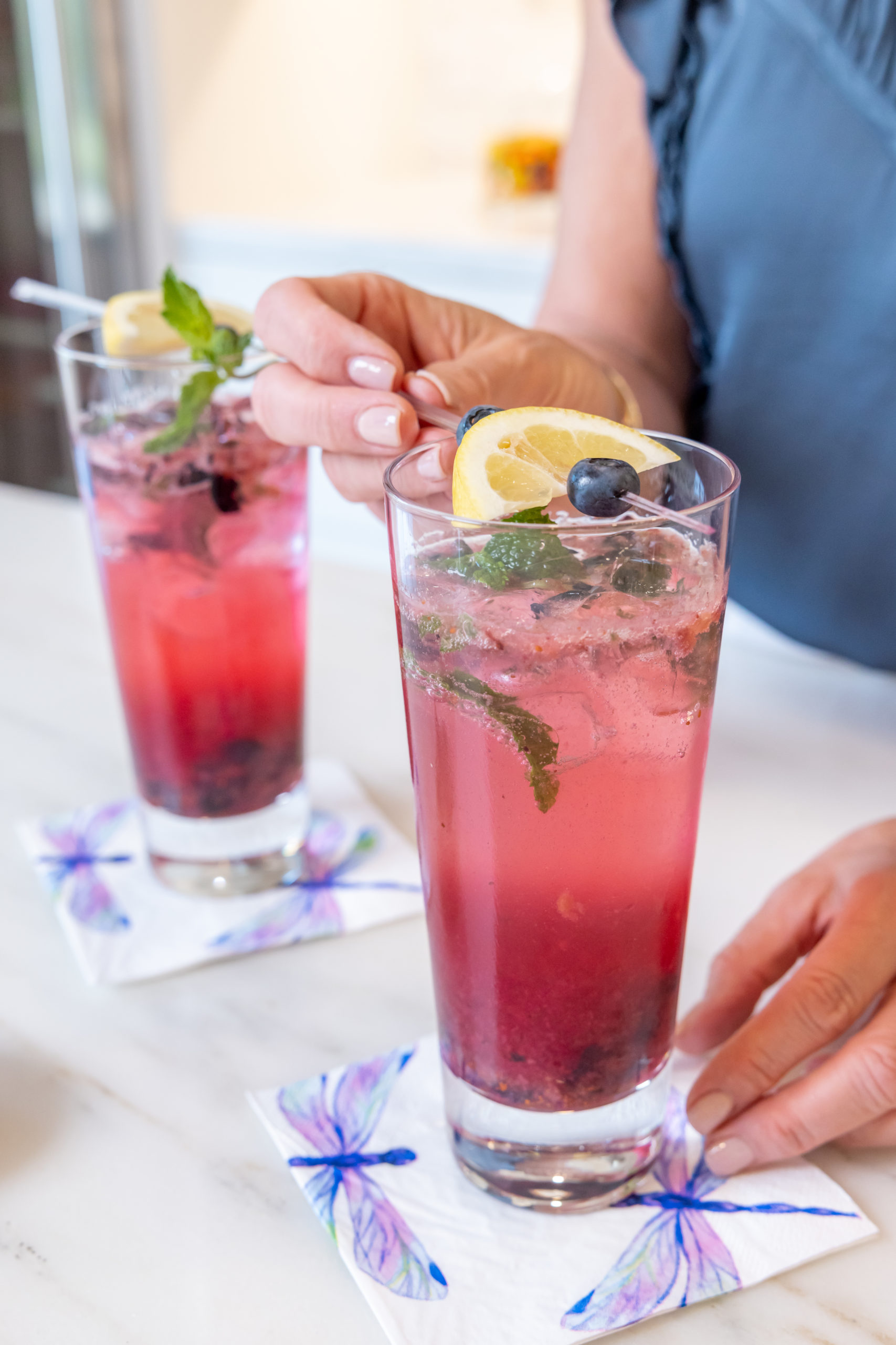Blueberry Smash, Summer cocktail recipe, Cocktail Recipe