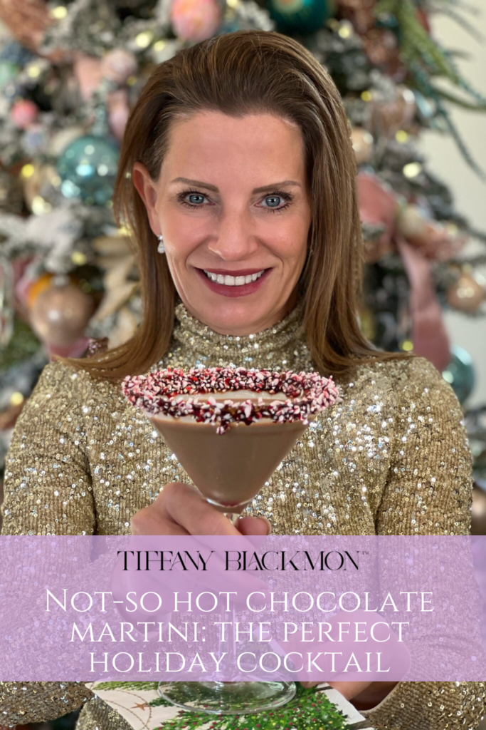 Hot Chocolate Martini | holiday cocktail, not-so hot chocolate martini, perfect holiday cocktail, Christmas cocktail, cocktail recipe