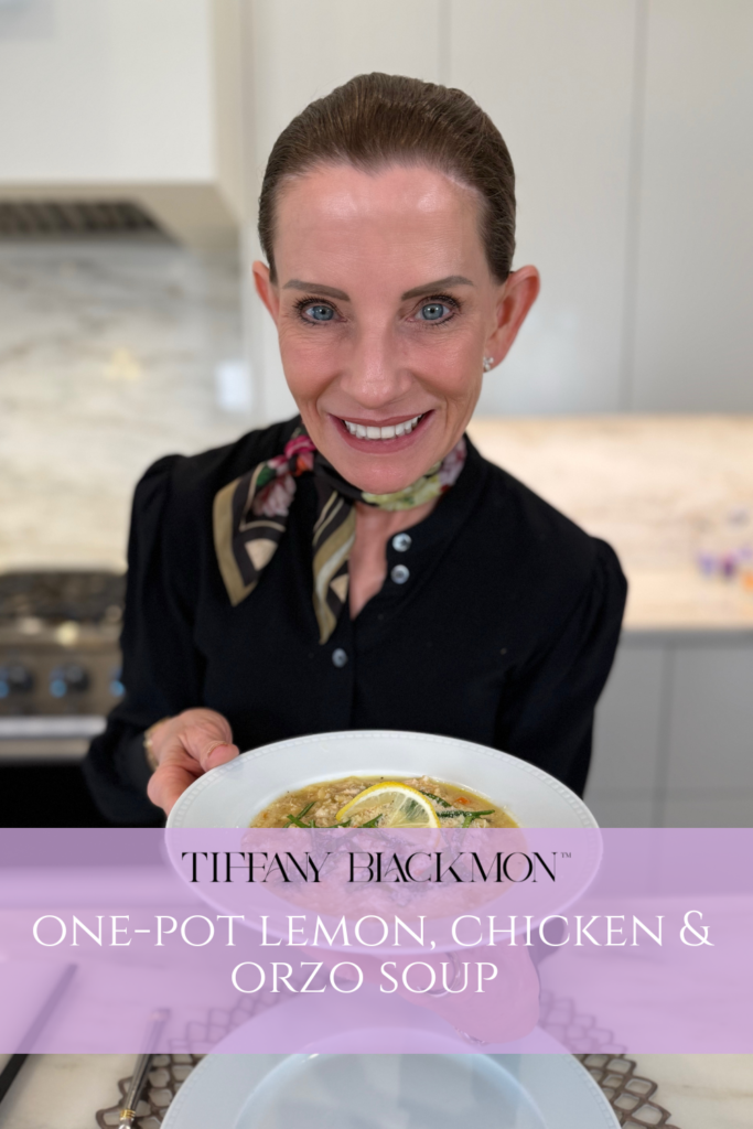 One-pot lemon chicken & orzo soup | soup recipe, the best soup recipe, one-pot recipe, easy soup recipe, healthy soup recipe